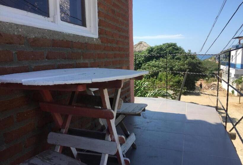 スタンダードルーム, Casa Barca Taganga Hostel