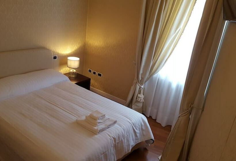 غرفة قياسية, B&b Villa Le Robinie