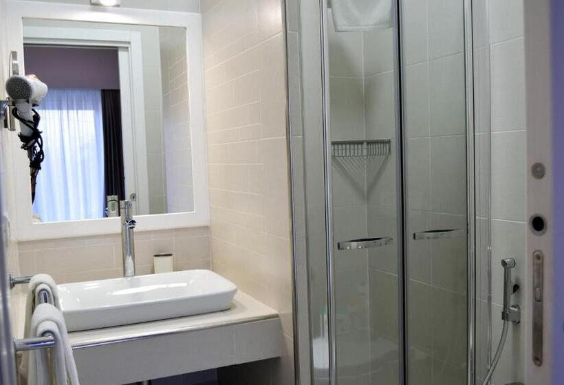 발코니 디럭스 룸, Arneo Terra Del Sole