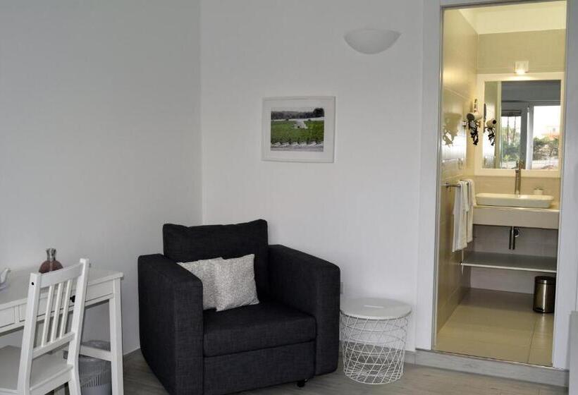 발코니 디럭스 룸, Arneo Terra Del Sole