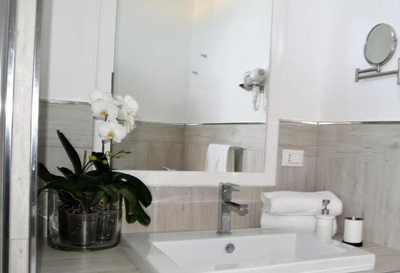 4인용 스탠다드 룸, Arneo Terra Del Sole