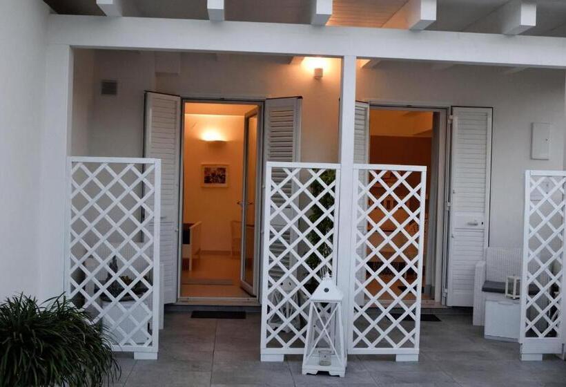 수피리어 룸 가든 전망, Arneo Terra Del Sole