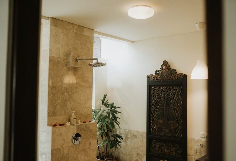 חדר דחוקס עם מיטת קינג, Aloka Bahari Villas