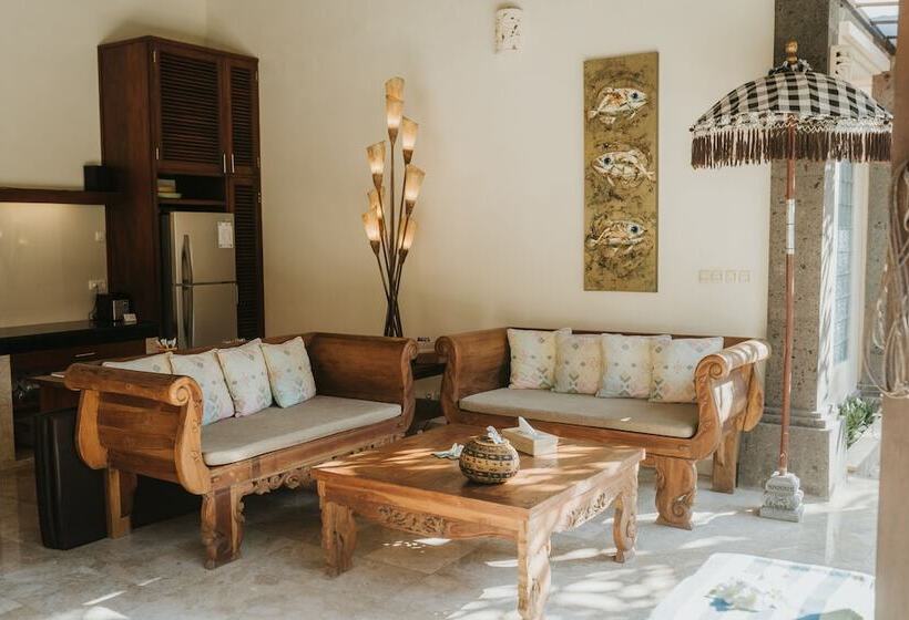 חדר דחוקס עם מיטת קינג, Aloka Bahari Villas