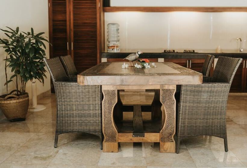 Номер Deluxe Кровать Кинг, Aloka Bahari Villas