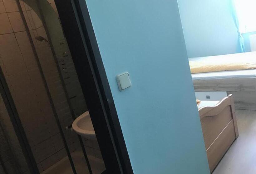 חדר סטנדרט חדר אמבטיה משותף, Asia Wok Gasthof