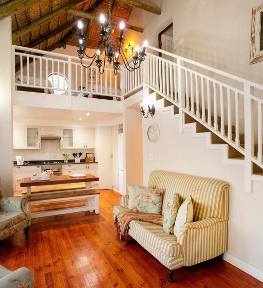 בית, חדר שינה 1, Hogsback Arminel