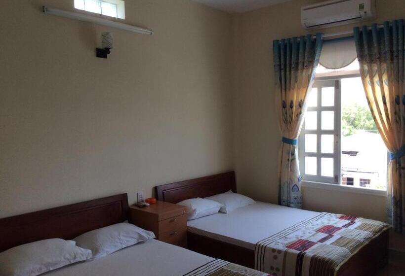 اتاق استاندارد چهار تخته, Quoc An