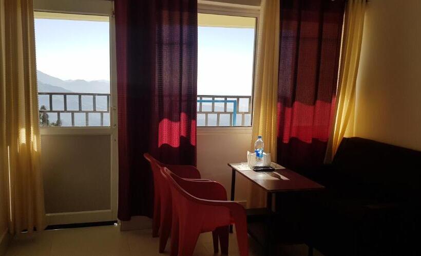 Superior Room, Garhwali Inn