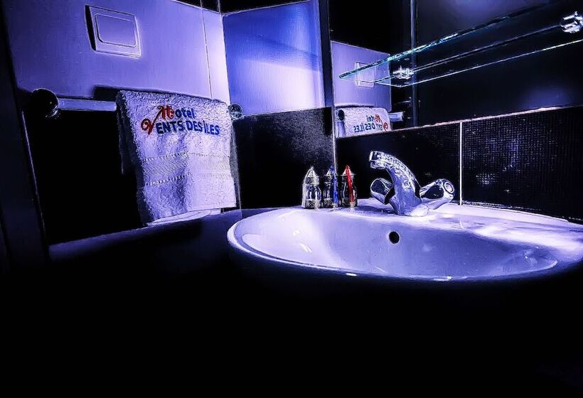 اتاق استاندارد, Vents Des Iles