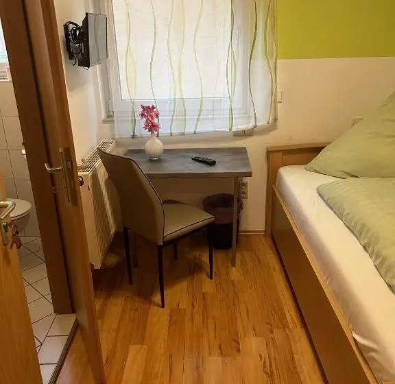 エコノミーシングルルーム, Bed And Breakfast Rheingauer Hof
