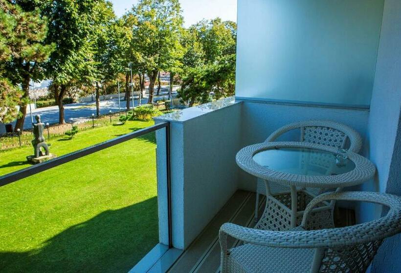 스탠다드 룸 바다 전망, Mera Brise