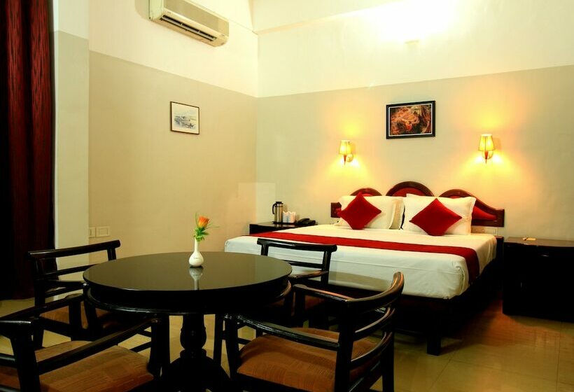 اتاق لوکس, Xaviers Residency