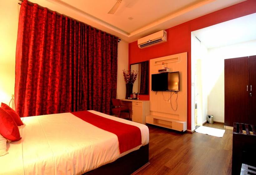 اتاق لوکس, Xaviers Residency