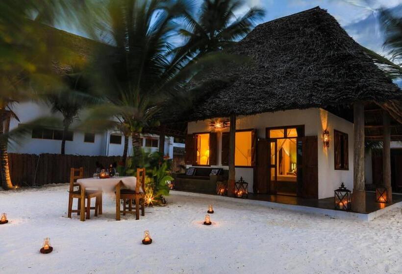 بانگلوی استاندارد با چشم‌انداز دریا, Milele Beach Resort