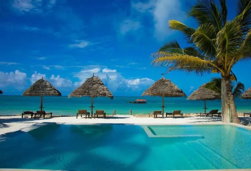 スタンダードインサイドビュールーム, Milele Beach Resort