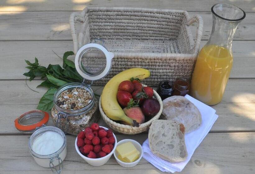 스탠다드 방갈로 정원 전망, Adrift In Golden Bay Absolute Beachfront Villas