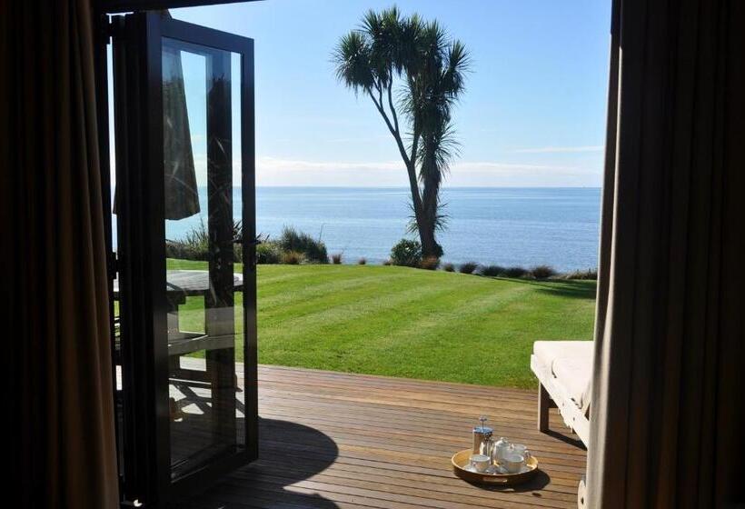 스탠다드 방갈로, Adrift In Golden Bay Absolute Beachfront Villas