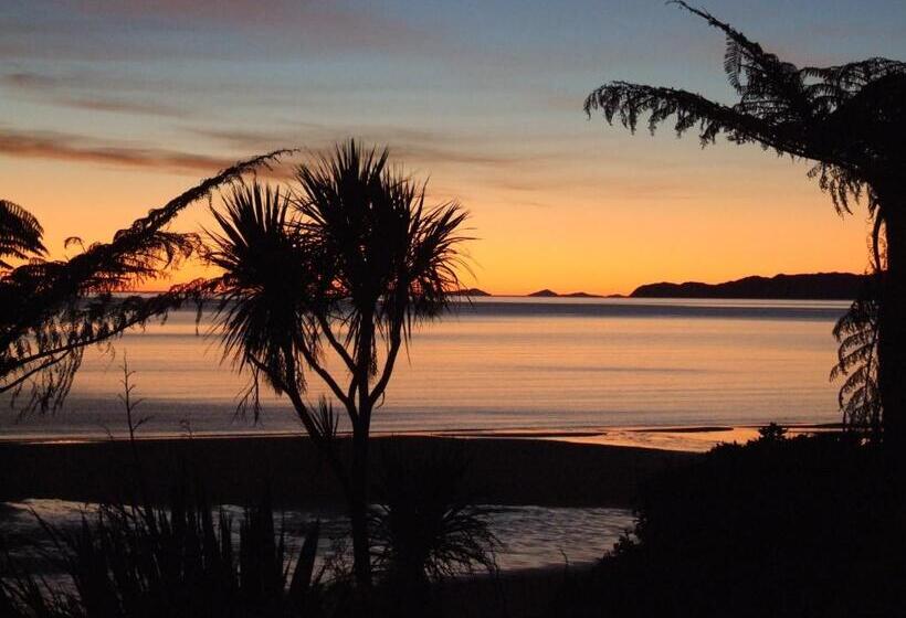 스탠다드 스튜디오 바다 전망, Adrift In Golden Bay Absolute Beachfront Villas