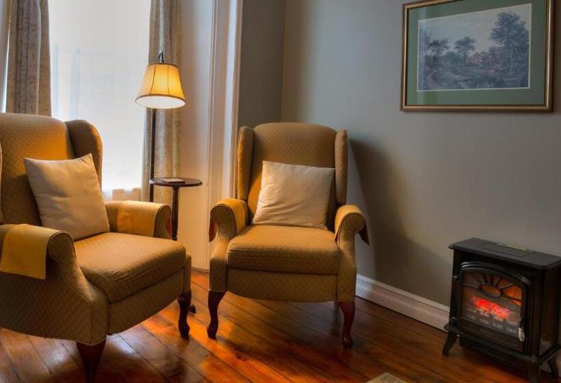 جناح سرير كينج, Sir Isaac Brock B&b Luxury Suites