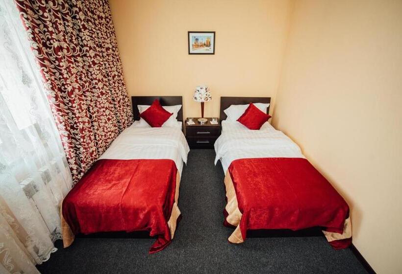 غرفة قياسية, Bek Khiva