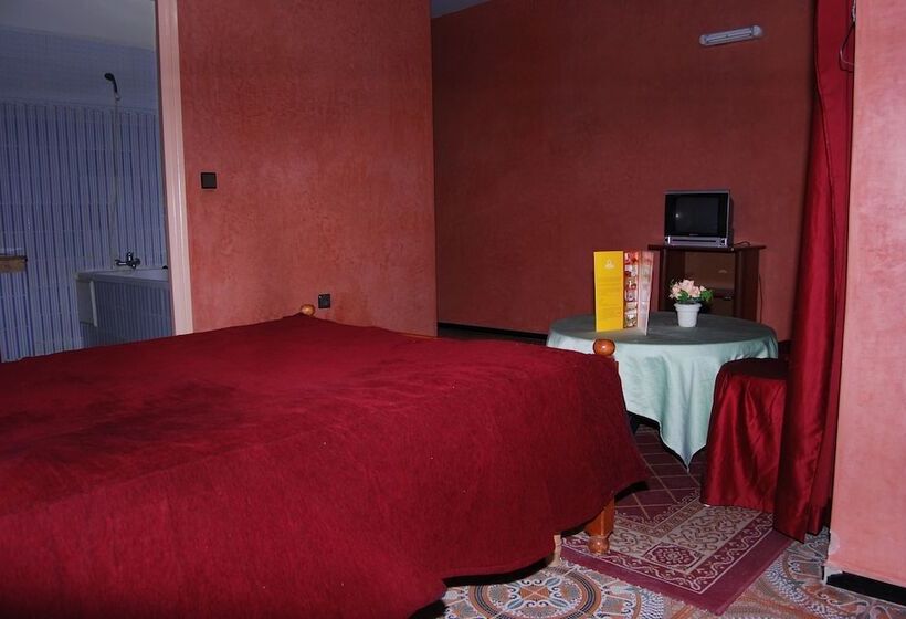 اتاق استاندارد, Hôtel Café Restaurant Assaka