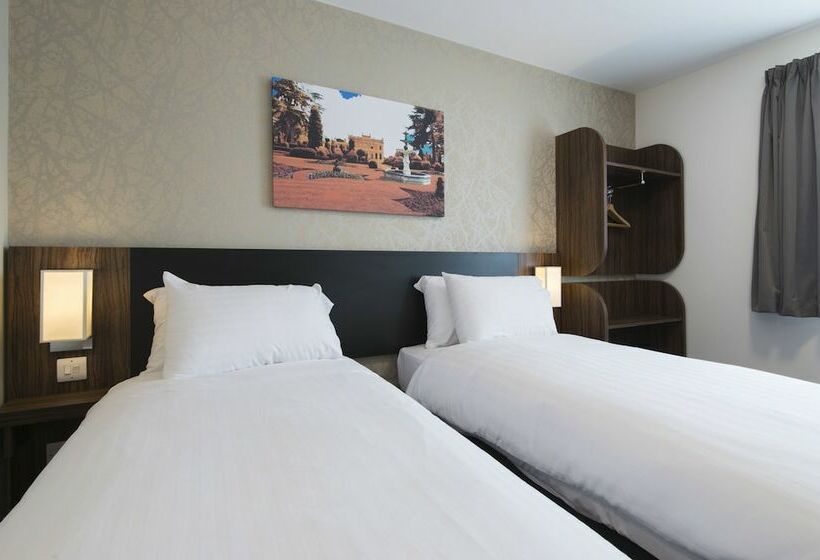 身障者適用スタンダードルーム, Kings Chamber, Doncaster By Marston S Inns