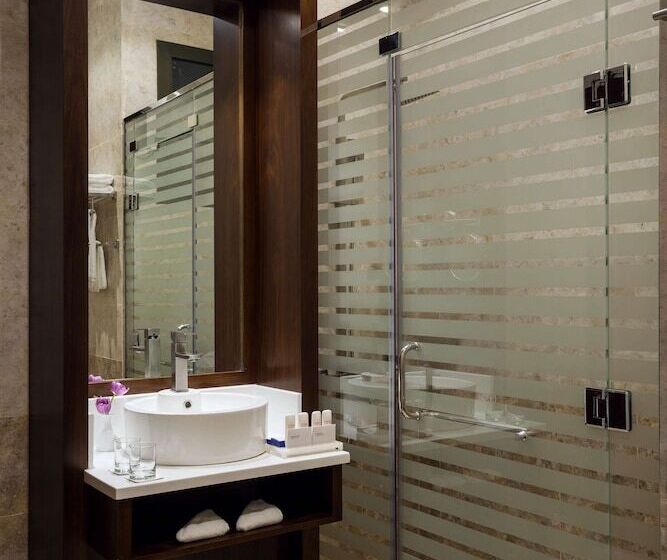 带2个卧室的套房, Radisson Blu Hotel, Buraidah