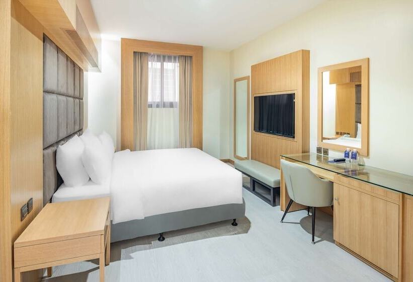 带4个卧室的别墅, Radisson Blu Hotel, Buraidah