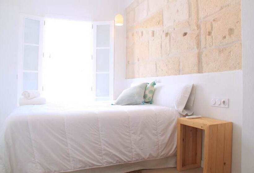 غرفة قياسية, S Esparteria