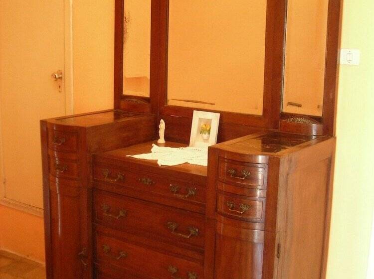 شقة غرفتين, B&b Antonella