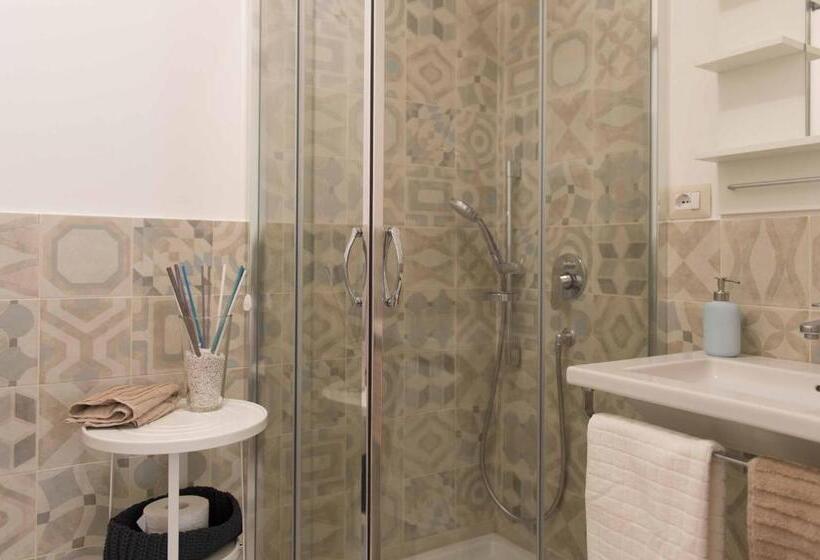 اتاق لوکس, B&b Domus Aurea