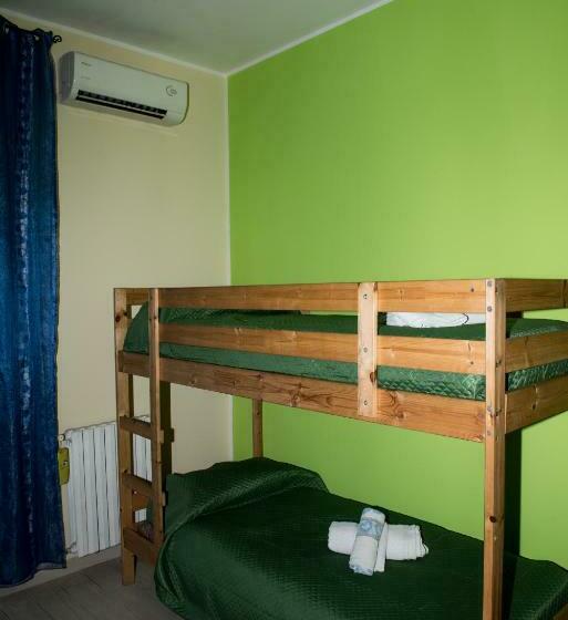 اتاق استاندارد, B&b S Home