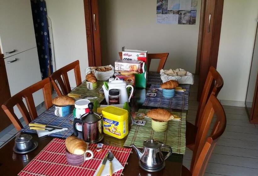 اتاق استاندارد چهار تخته, B&b S Home