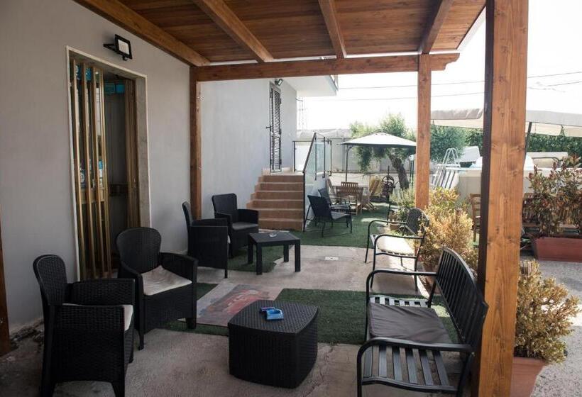 اتاق استاندارد, B&b S Home
