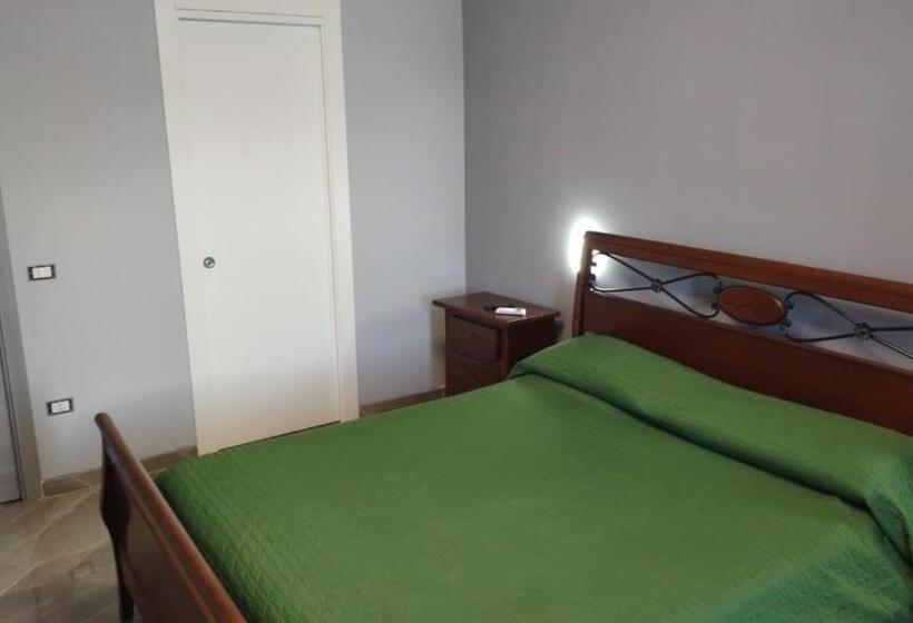اتاق لوکس, B&b S Home