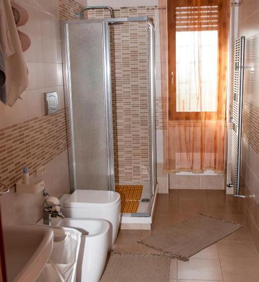 اتاق استاندارد چهار تخته, B&b S Home