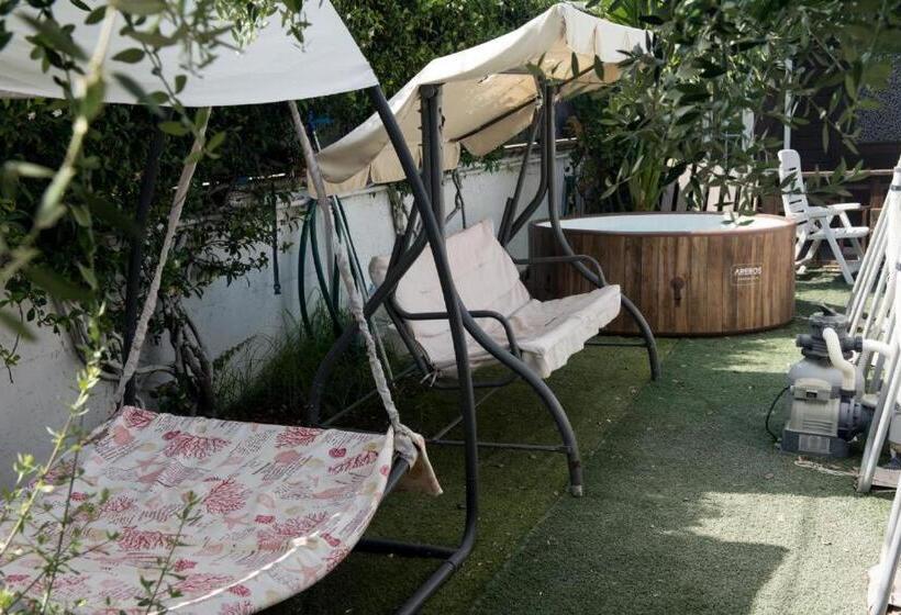 اتاق چهار تخته با دستشویی مشترک, B&b S Home