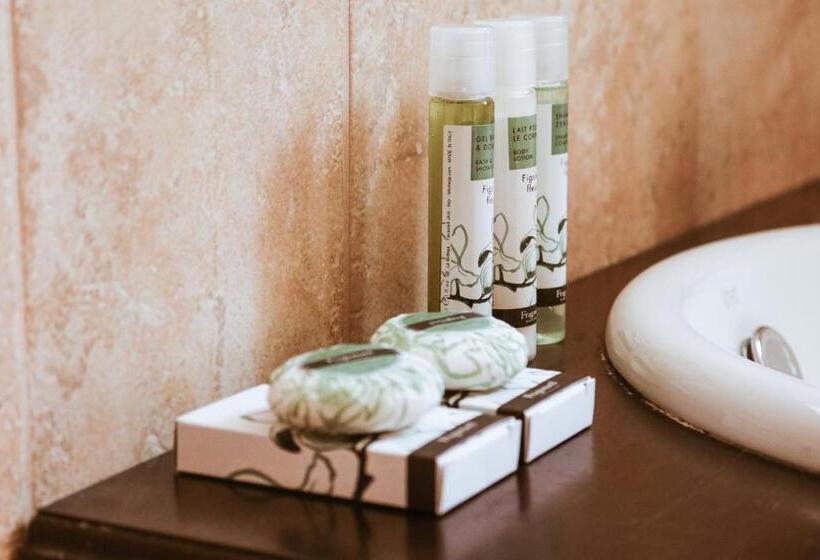 חדר סטנדרט, Don Alfonso Dimora D Epoca