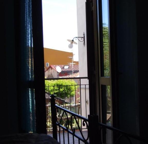 اتاق استاندارد, L Antico Borgo