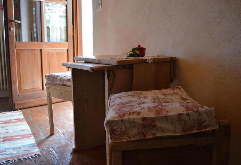 Трехместный Номер Стандарт Interior, L Ramassin