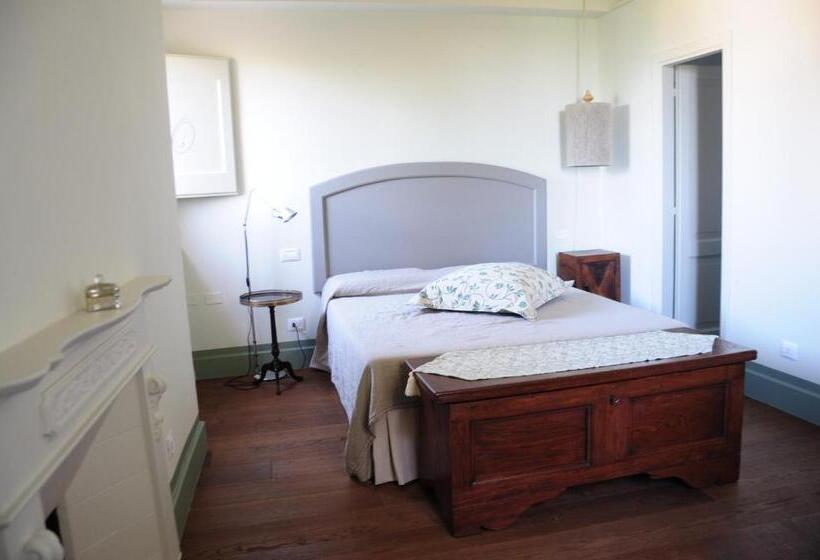 اتاق لوکس, Oberdan Ospitalita