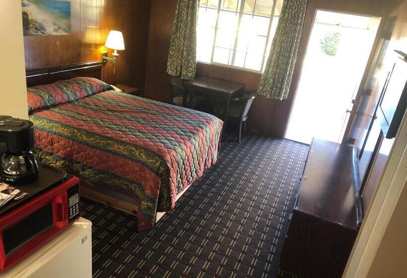 スタンダードルーム, Edgewood Motel