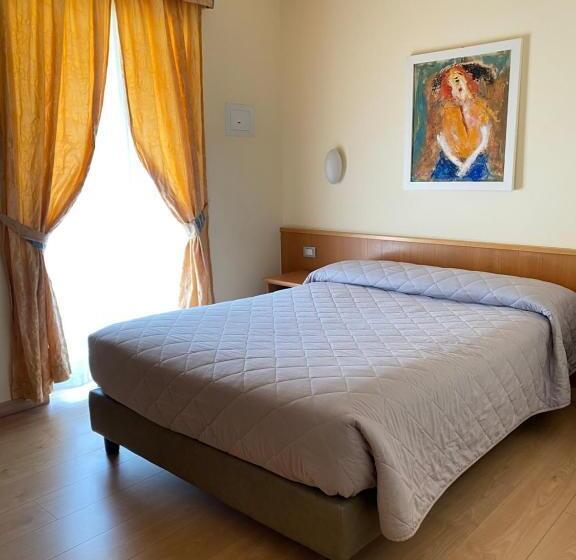 غرفة قياسية فردية, Al Brenta