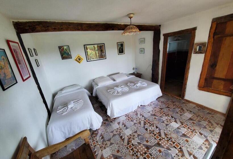 Трехместный Номер Классика, Capricho Asturiano