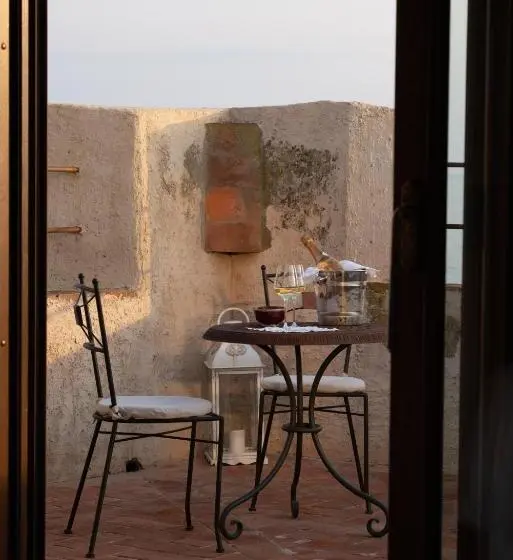 Standardzimmer Kingsize Bett, Torre Mozza Dimora D Epoca