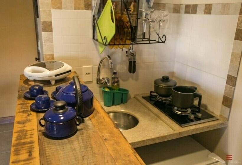 בקתת חדר, Vila Chico