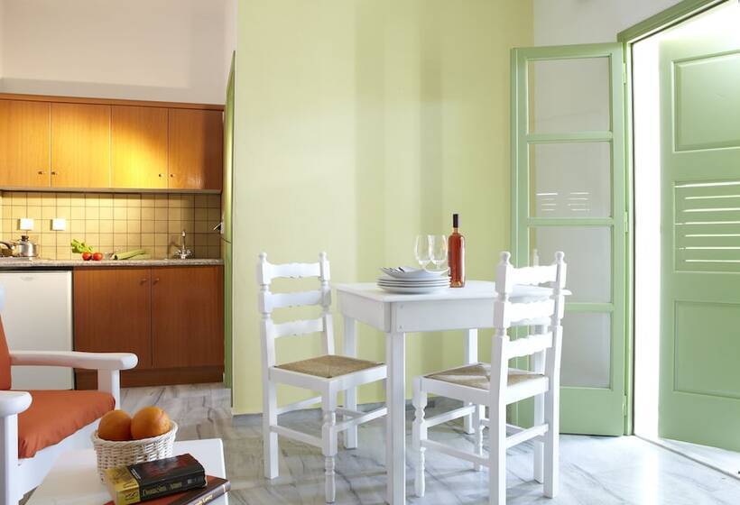 Apartament 1 Dormitori Vista Piscina, Ambeli Apartments