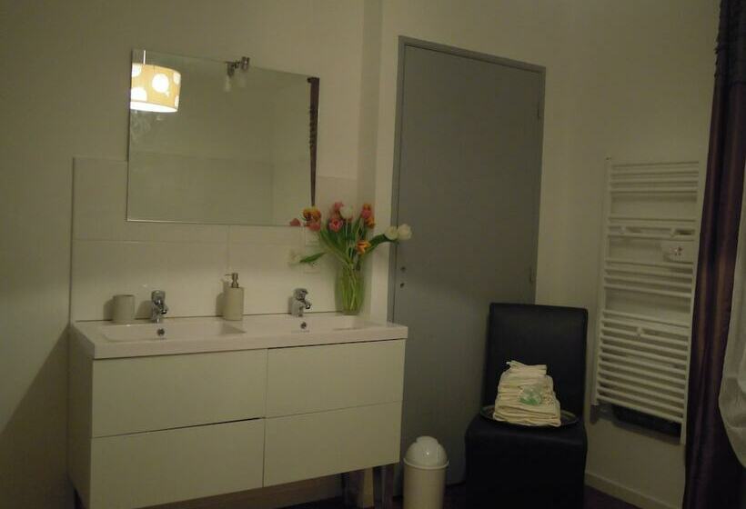 高级大房间, Bed&breakfast Gîte La Demeure D Eirene