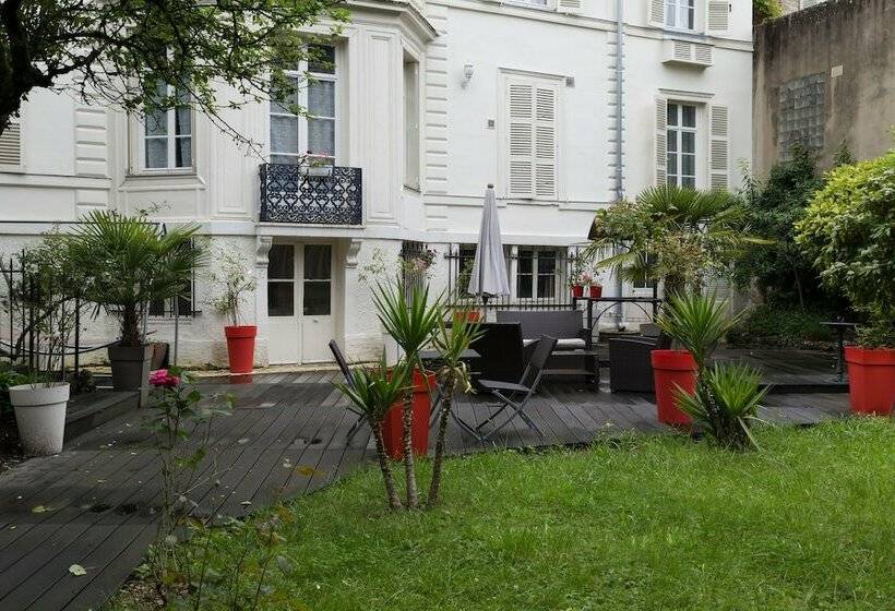 اتاق استاندارد با بالکن, Bed&breakfast  Gîte  La Demeure D Eirene